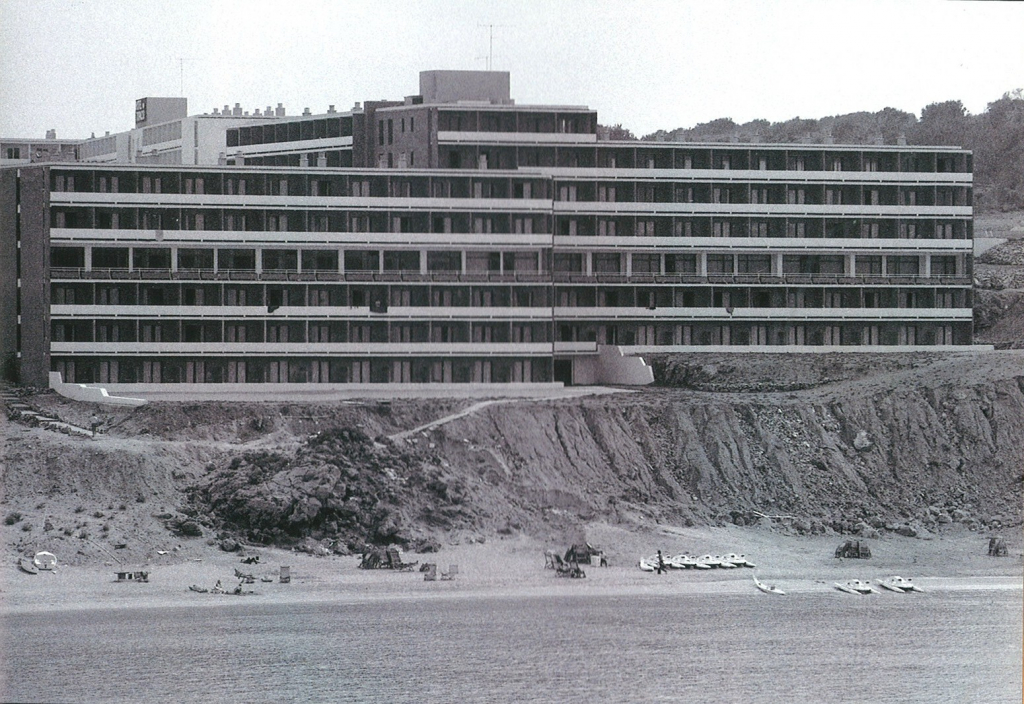 Arenal d'en Castell. Foto: Josep M. Vidal. Llibre La imatge de Menorca