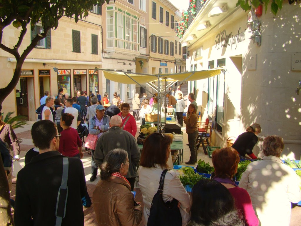 Els diumenges dematí trobareu l'AgroMaó a la plaça Reial