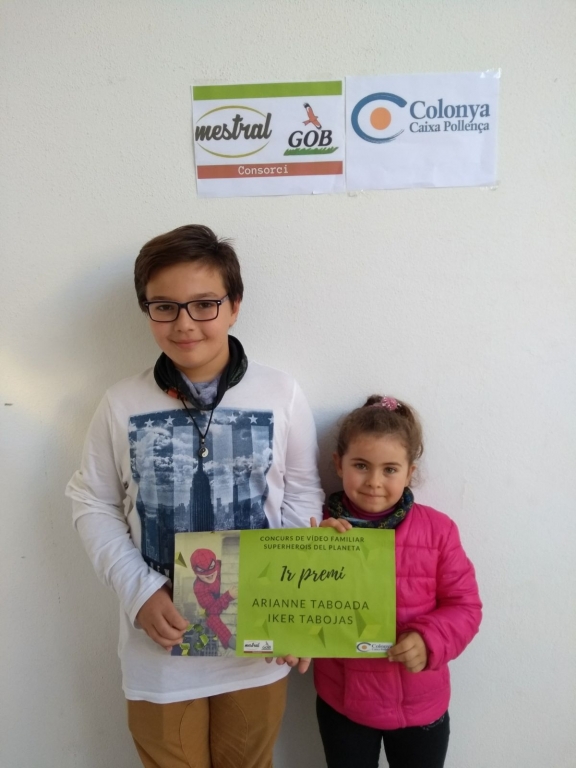 Els premiats: Iker Tobajas i Arianne Taboada