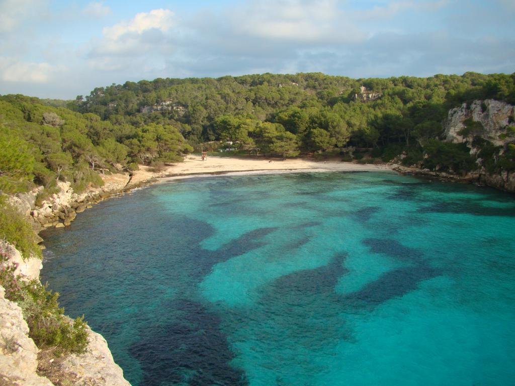 Macarella, platja emblemàtica de Menorca